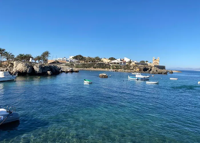 펜션 - El Rincon De La Muralla 타바르카